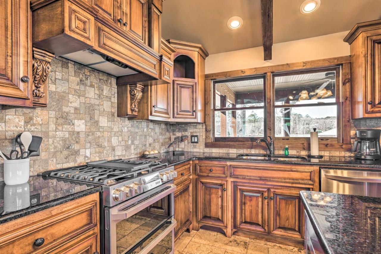Lay Lake Access And Views Expansive Shelby Home! 외부 사진