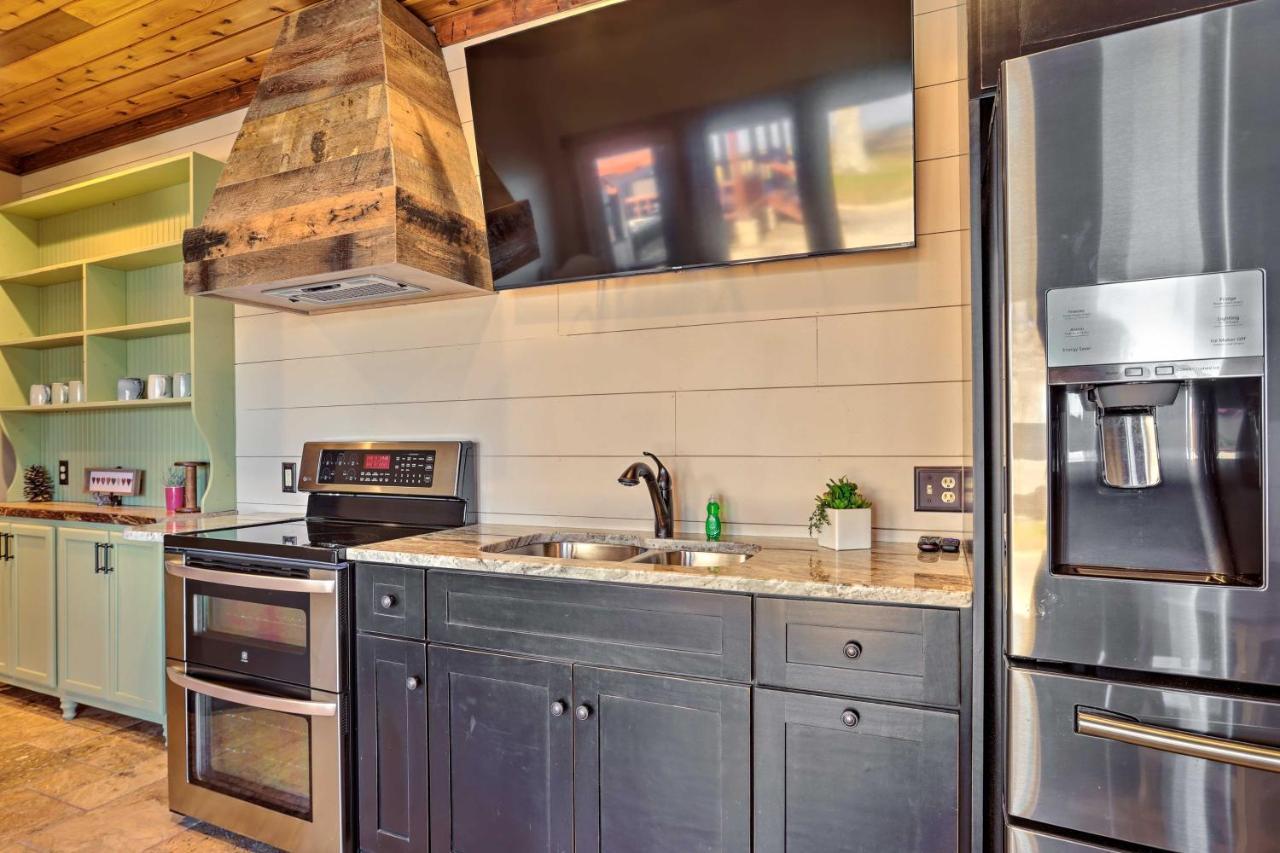 Lay Lake Access And Views Expansive Shelby Home! 외부 사진